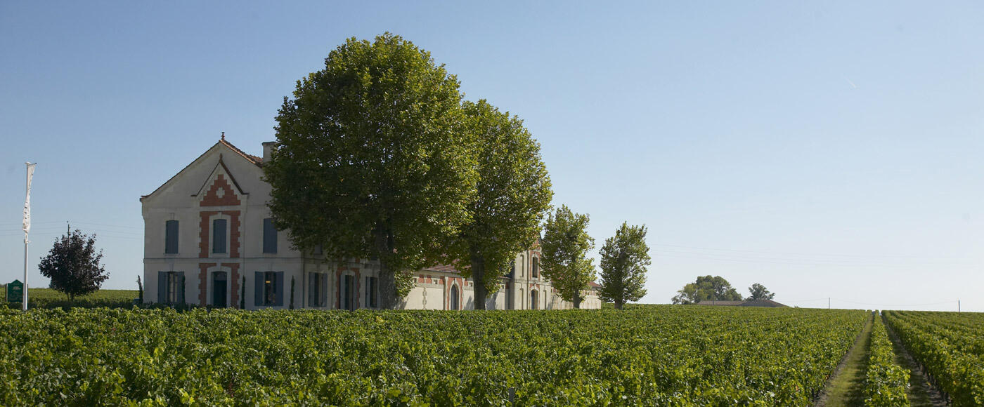 Château Grand Barrail Lamarzelle Figeac Cover Image