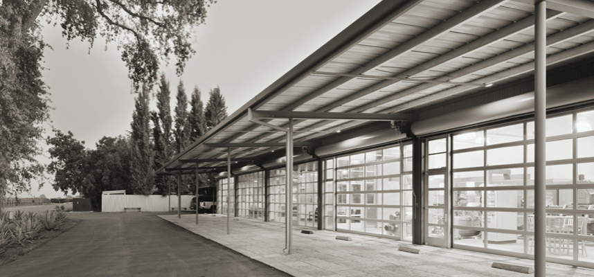 Round Pond Estate Cover Image