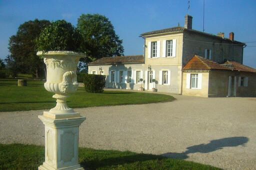 Château Cap de Mourlin Image