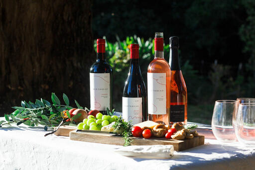 Red Thread Wines Image