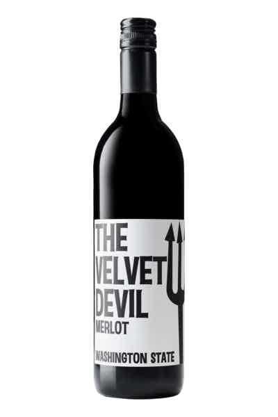 House of Smith The Velvet Devil Merlot Bottle Preview