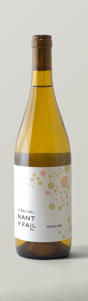 Viñas del Nant y Fall Riesling Bottle Preview