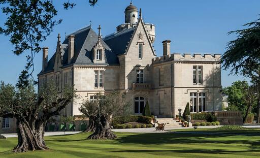 Château Pape Clément Image